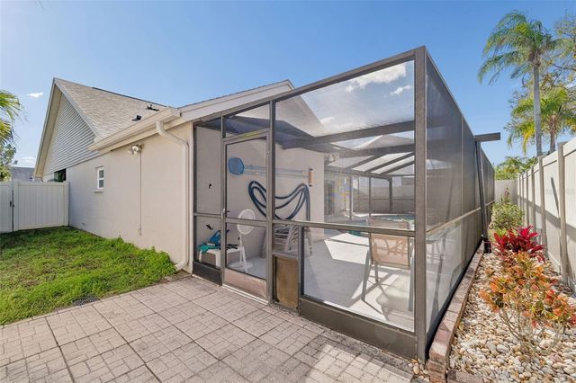 8626 BOYSENBERRY DRIVE, Tampa, FL 33635