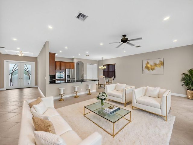 12054 Aviles Circle, Palm Beach Gardens, FL 33418