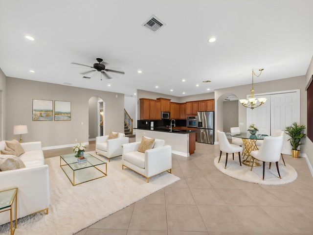 12054 Aviles Circle, Palm Beach Gardens, FL 33418