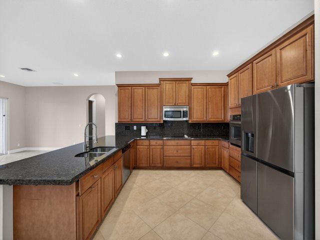 12054 Aviles Circle, Palm Beach Gardens, FL 33418