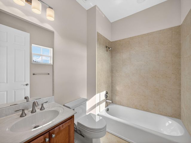 12054 Aviles Circle, Palm Beach Gardens, FL 33418