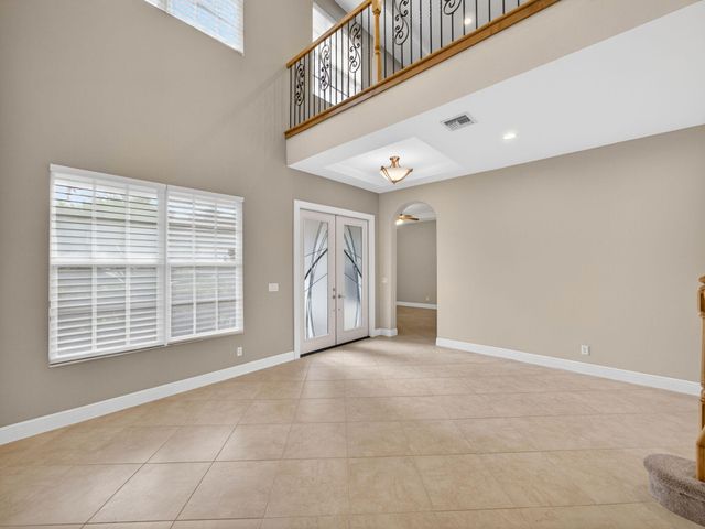 12054 Aviles Circle, Palm Beach Gardens, FL 33418