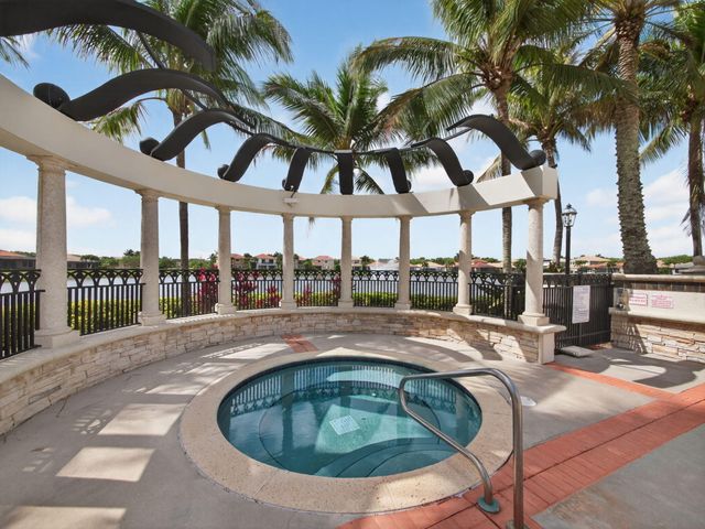 12054 Aviles Circle, Palm Beach Gardens, FL 33418
