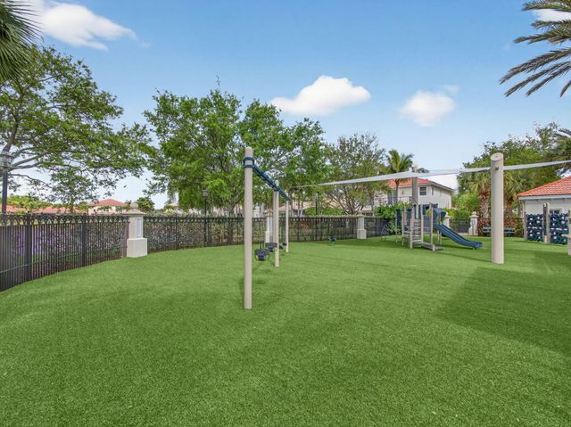 12054 Aviles Circle, Palm Beach Gardens, FL 33418