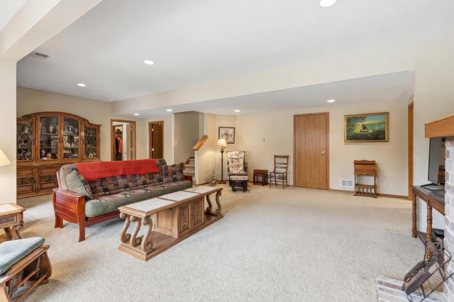 20607 Jupiter Path, Lakeville, MN 55044