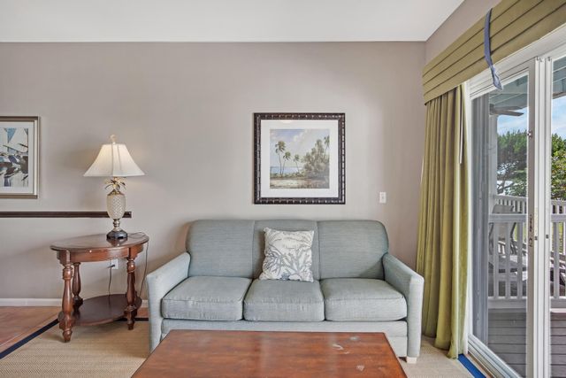 5022 Sunset Village Drive, Duck Key, FL 33050