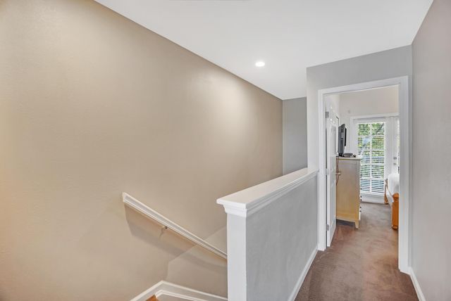 5022 Sunset Village Drive, Duck Key, FL 33050