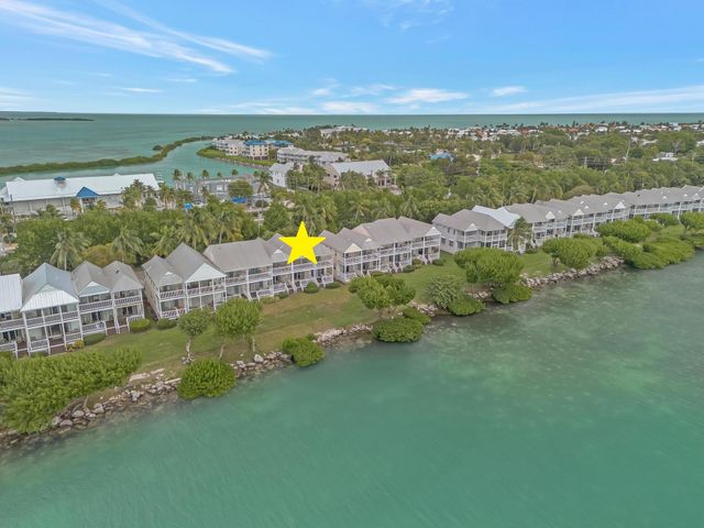 5022 Sunset Village Drive, Duck Key, FL 33050