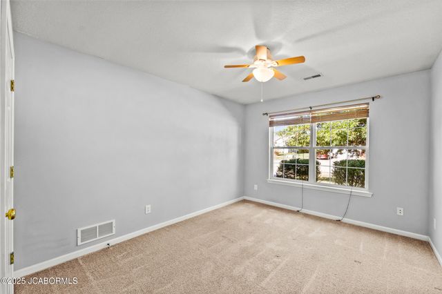 1714 HIGH QUEST DRIVE, Columbia, MO 65202