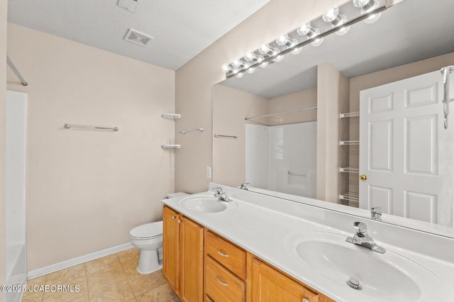 1714 HIGH QUEST DRIVE, Columbia, MO 65202