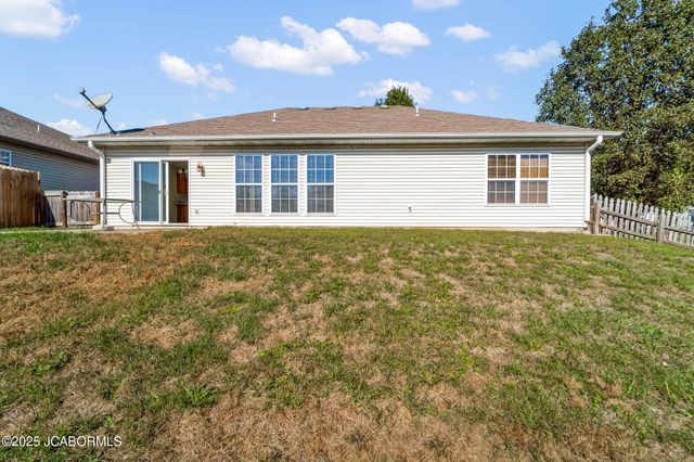 1714 HIGH QUEST DRIVE, Columbia, MO 65202