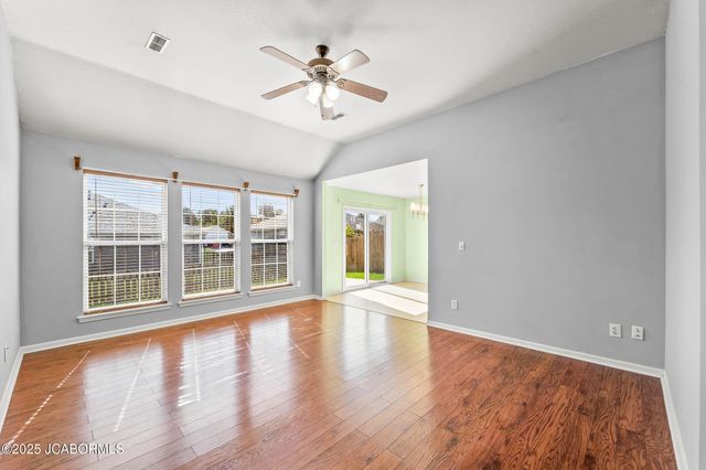 1714 HIGH QUEST DRIVE, Columbia, MO 65202