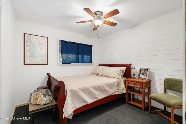 966 N Kootenai Rd, Sandpoint, ID 83864