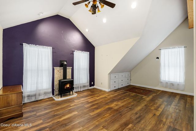 966 N Kootenai Rd, Sandpoint, ID 83864