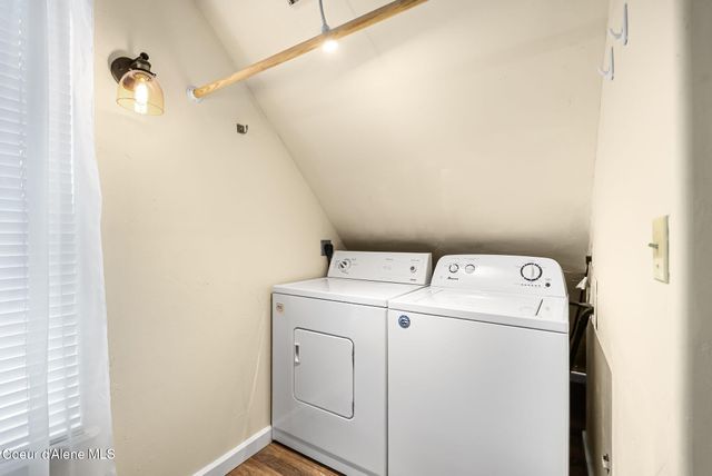 966 N Kootenai Rd, Sandpoint, ID 83864