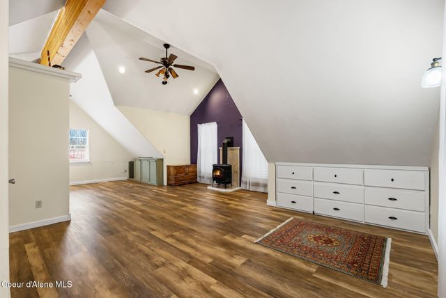 966 N Kootenai Rd, Sandpoint, ID 83864