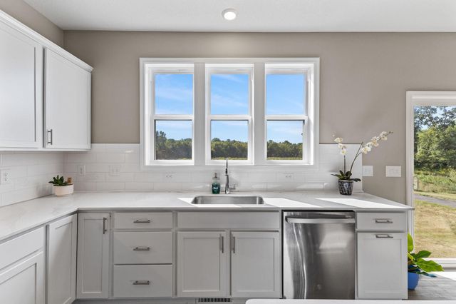 5002 Randolph Avenue NE, Rogers, MN 55374