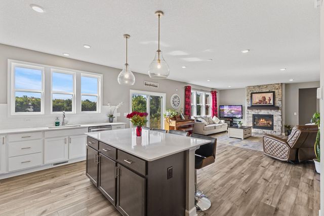 5002 Randolph Avenue NE, Rogers, MN 55374