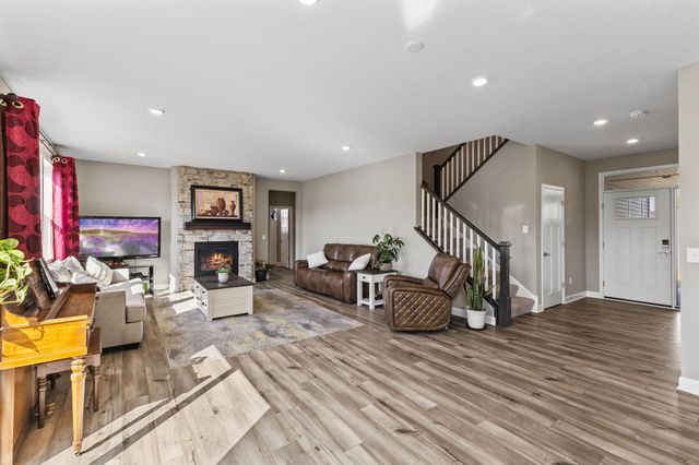 5002 Randolph Avenue NE, Rogers, MN 55374