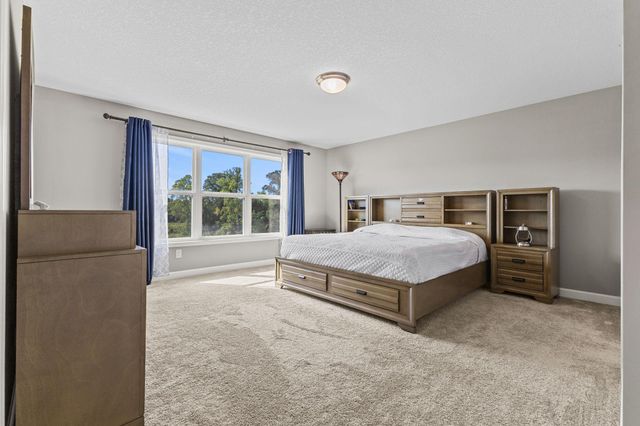 5002 Randolph Avenue NE, Rogers, MN 55374