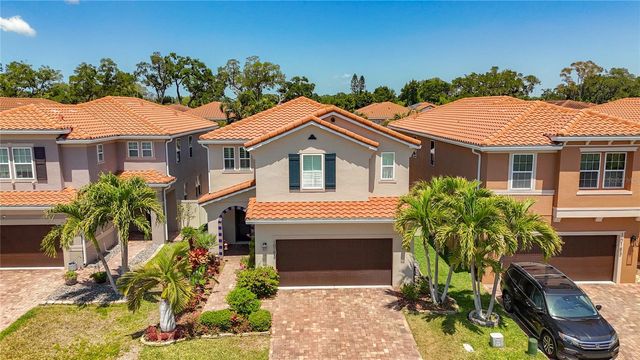 10193 GRAND OAK CIRCLE, Madeira Beach, FL 33708