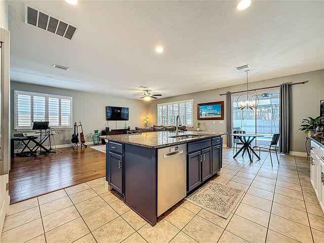 10193 GRAND OAK CIRCLE, Madeira Beach, FL 33708