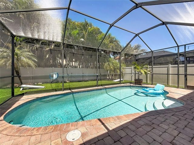 10193 GRAND OAK CIRCLE, Madeira Beach, FL 33708