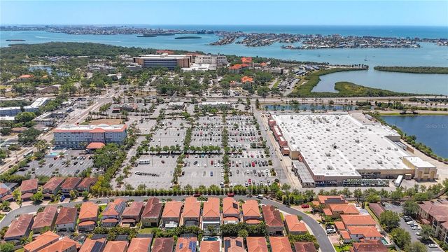 10193 GRAND OAK CIRCLE, Madeira Beach, FL 33708