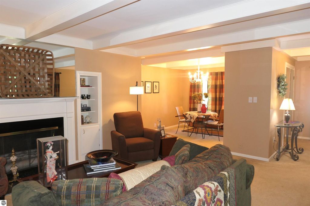 Image 22 of property listing at 1006 Falkirk Road, Alma, MI 48801
