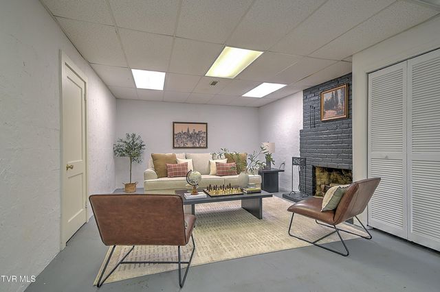 2041 Edgemont Avenue, Bristol, TN 37620