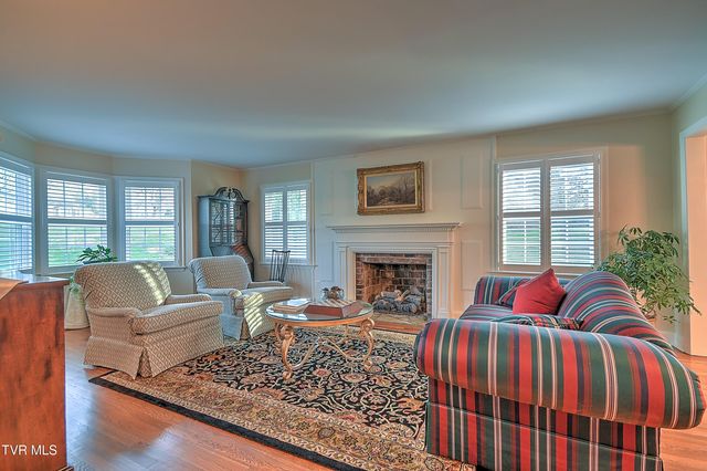 2041 Edgemont Avenue, Bristol, TN 37620