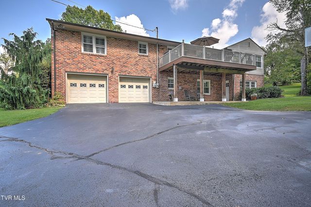 2041 Edgemont Avenue, Bristol, TN 37620