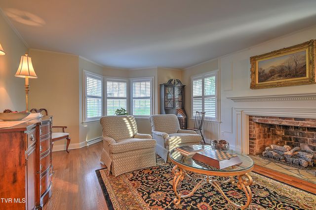 2041 Edgemont Avenue, Bristol, TN 37620