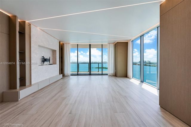 788 NE 23rd St 2401, Miami, FL 33137