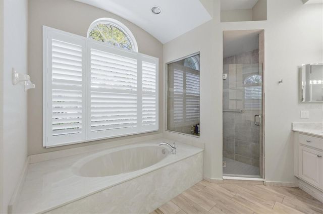 8113 COLLINGWOOD COURT, University Park, FL 34201