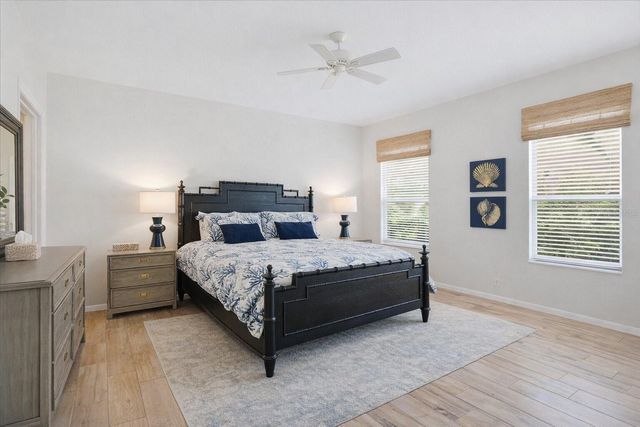 8113 COLLINGWOOD COURT, University Park, FL 34201