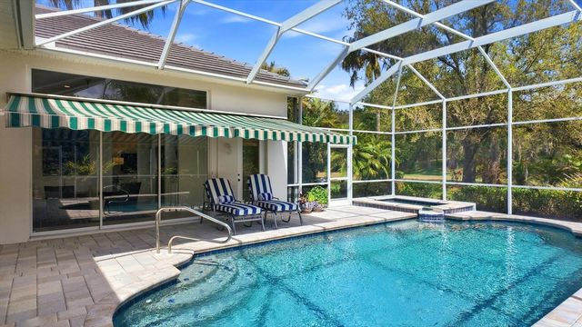 8113 COLLINGWOOD COURT, University Park, FL 34201