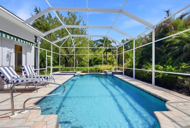 8113 COLLINGWOOD COURT, University Park, FL 34201