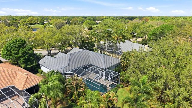 8113 COLLINGWOOD COURT, University Park, FL 34201