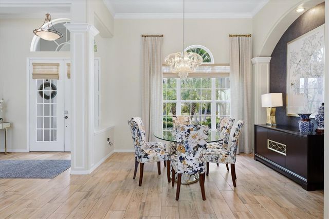 8113 COLLINGWOOD COURT, University Park, FL 34201