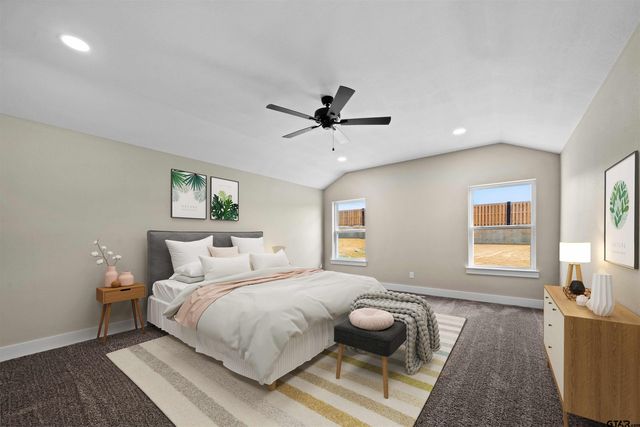 16221 Crossing Circle, Lindale, TX 75771