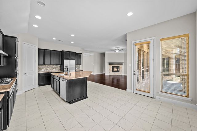 1916 Oakston Drive, Little Elm, TX 75033