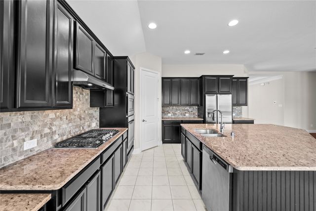 1916 Oakston Drive, Little Elm, TX 75033