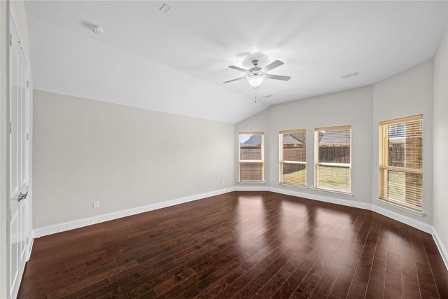 1916 Oakston Drive, Little Elm, TX 75033