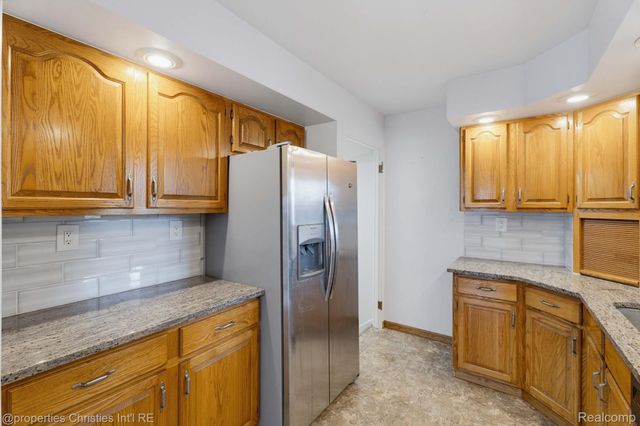 1213 Langley Boulevard, Clawson, MI 48017