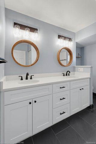 1213 Langley Boulevard, Clawson, MI 48017