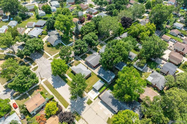 1213 Langley Boulevard, Clawson, MI 48017