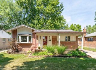1213 Langley Boulevard, Clawson, MI 48017