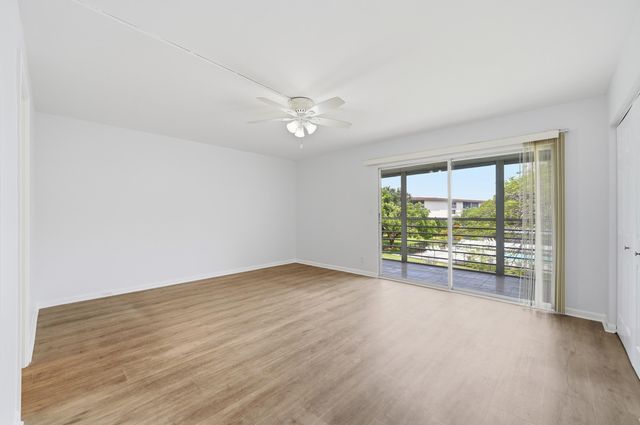 2401 Antigua Circle J3, Coconut Creek, FL 33066