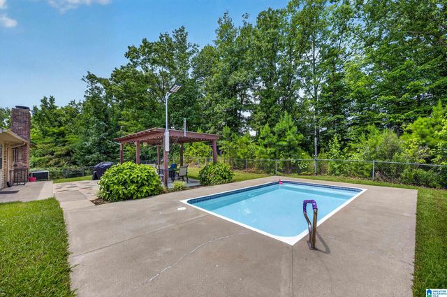 640 TIMREE STREET, Weaver, AL 36277